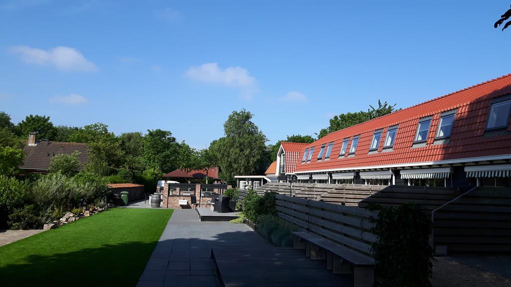Vakantiewoningen De Schelp เรอเนสเซอ ภายนอก รูปภาพ